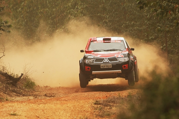 bandeirantes-sabado-facco