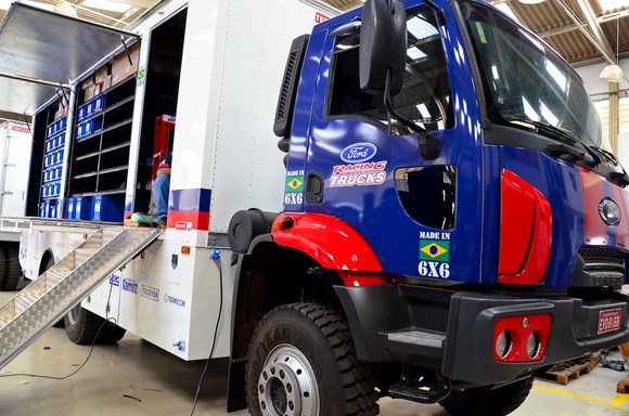 sertoes-antes-ford-goiania